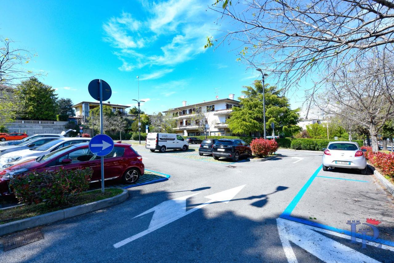 Desenzanoloft Official Partner Marriott Homes & - Cappuccino Desenzano del Garda
